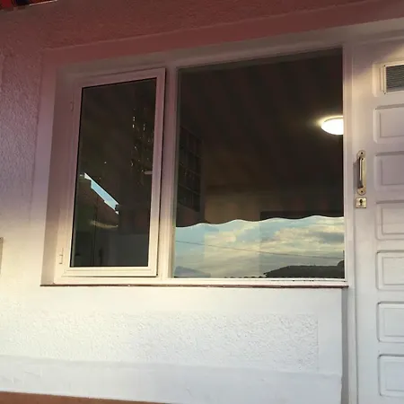 Charming In Realejos, 30 M², Private Terrace アパート ロス・レアレホス